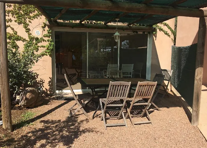 Faounzina Village Appartement *