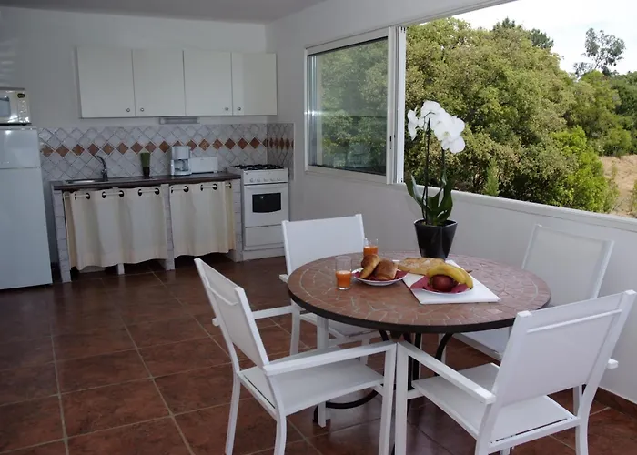 Appartement Faounzina Village *