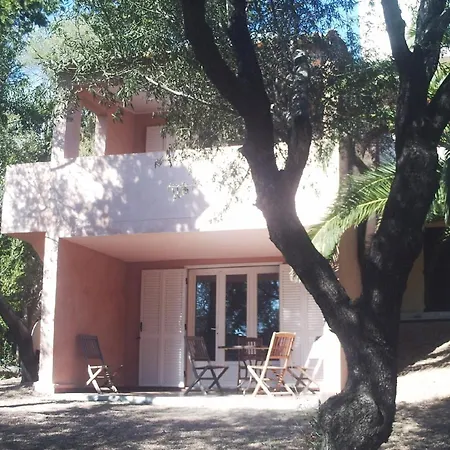 Faounzina Village Favone