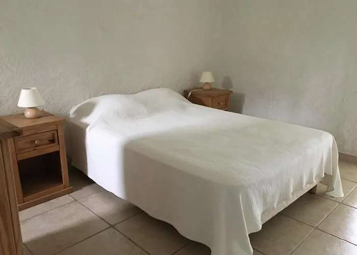 Faounzina Village Favone