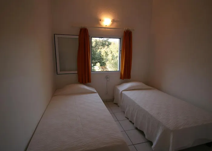 Faounzina Village Apartmán *