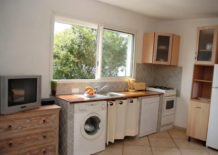 Faounzina Village Favone